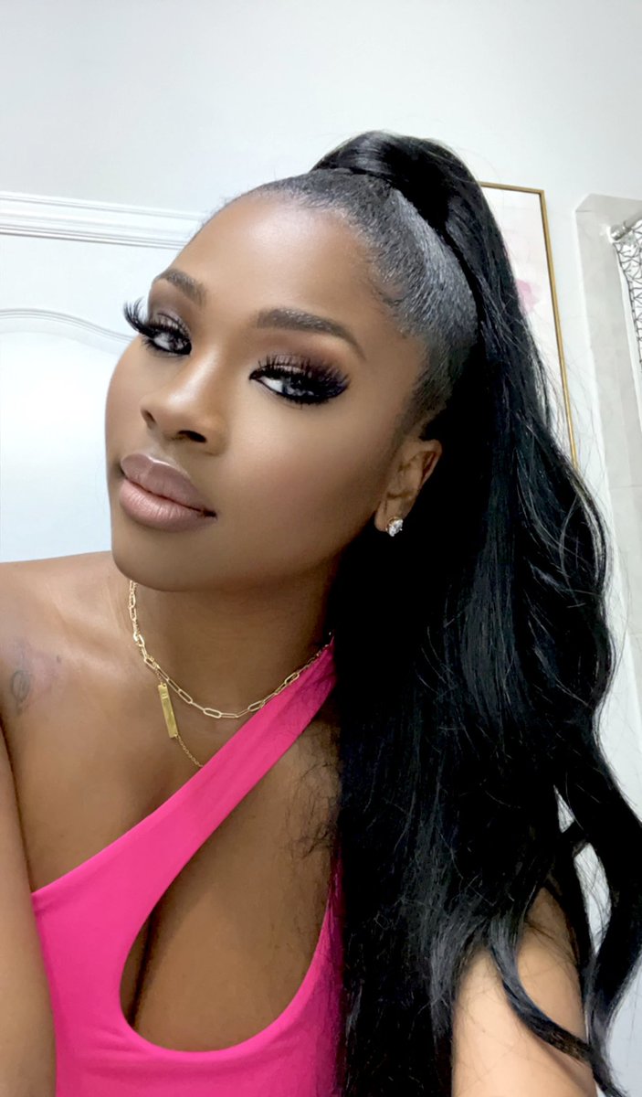 Melanin Fiona tweet media