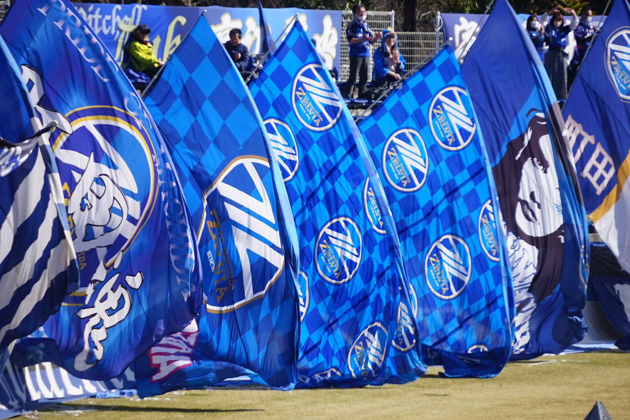 【限定品】 FC町田ゼルビア大旗隊 على  X: バトルアスリーテス大運動会