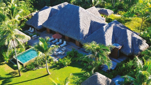 TahitibyCarl's tweet image. The Three Bedroom Otemanu Beachfront Villa Estate. Boasting three bedrooms, four bathrooms and private swimming pool with a view of the beautiful Mount Otemanu.

#dreamwithFS #fsborabora #borabora #boraboratravel #lovetahiti #bookwithanexpert  #TahitiByCarl #tahitiexpert