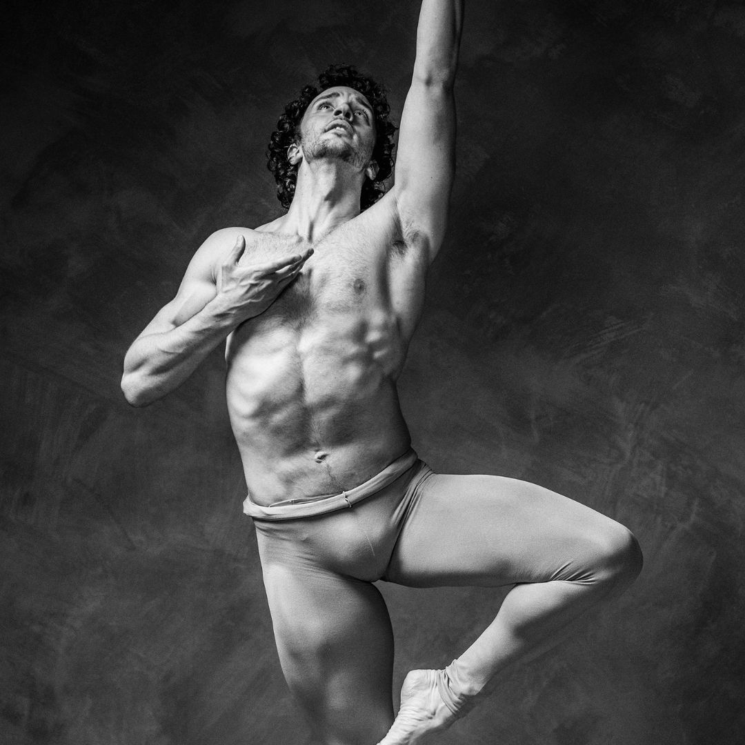 Opera Atelier (@operaatelier) on Twitter photo Bernini's masterpiece provides us with a powerful depiction of Pluto. Kealan McLaughlin takes on the role of Pluto in OA's Orpheus and Eurydice.   Photos by Albert Kerstna and Dr. Steven Zucker and Dr. Beth Harris, "Gian Lorenzo Bernini, Pluto and Proserpina," in Smarthistory Bernini's masterpiece provides us with a powerful depiction of Pluto. Kealan McLaughlin takes on the role of Pluto in OA's Orpheus and Eurydice.   Photos by Albert Kerstna and Dr. Steven Zucker and Dr. Beth Harris, "Gian Lorenzo Bernini, Pluto and Proserpina," in Smarthistory