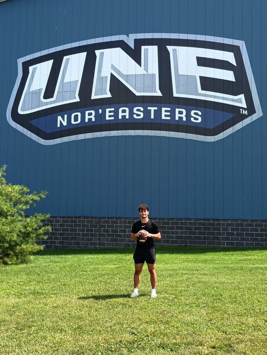 CalebEastman12's tweet photo. Some more clips from the @UNEfootball  prospect camp last Saturday. Thanks again @CoachTrevT, @TimViall, and @CoachLichten for getting me out there to learn and compete! @coach_wwright @NCSA_Football https://t.co/aPq4TC0dY5