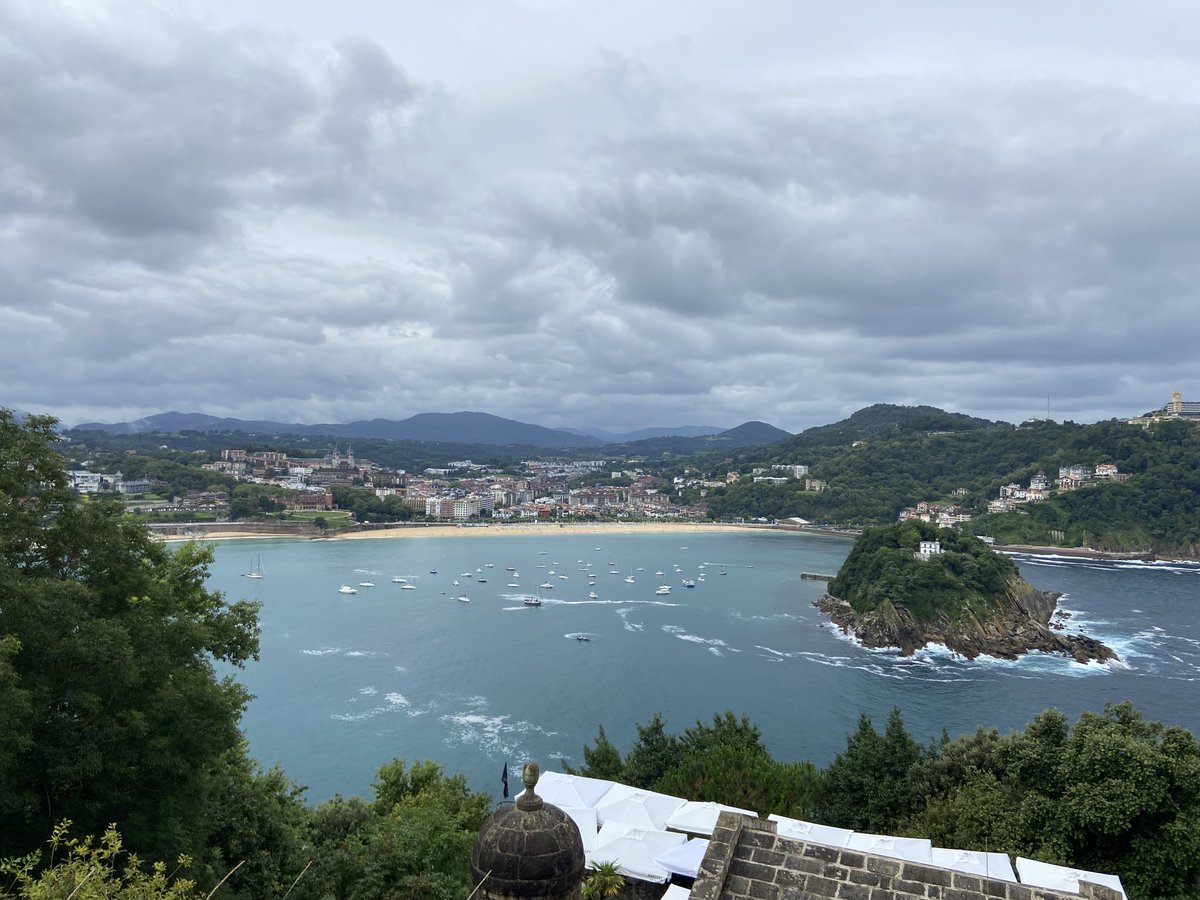 Charlotte Robinson tweet media