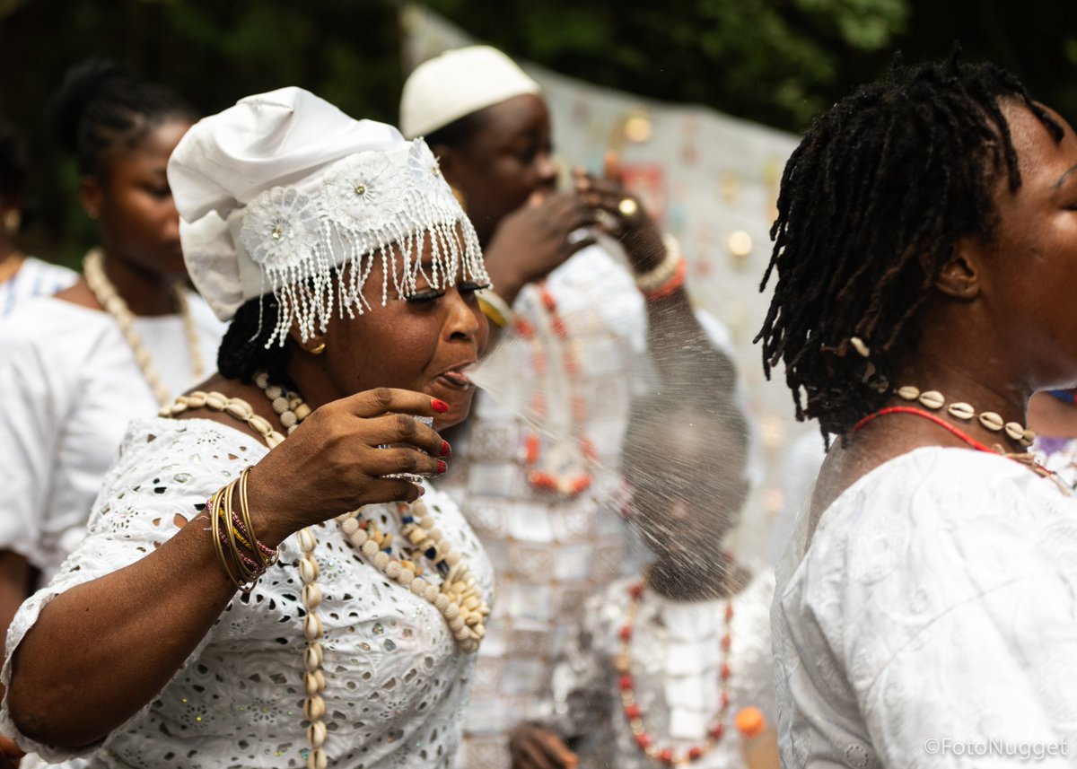 PHOTOS; Osun-Osogbo Festival 2023.

  The goddess of fertility, renewal of contract between human & divines in the indigenous Yoruba religious tradition birthed in West Africa Nigeria.