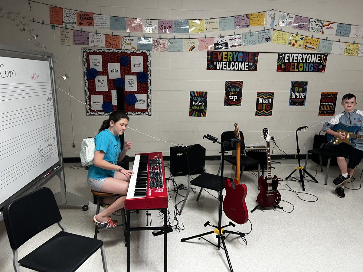 Mr. Cirbus tweet media