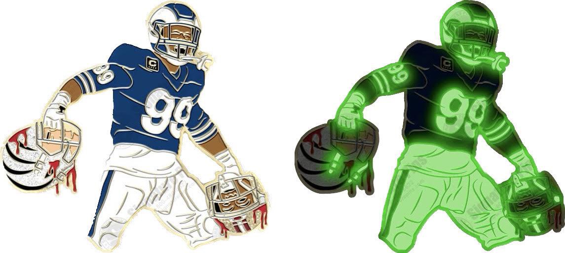 ProminentKingz's tweet image. Menace AD 2.0 
•Glitter Fill
•Glow in the dark
•Stickers 
•Limited &amp;amp; Exclusive 
•In for Game-day Wk2 Vs SF 

#RamsHouse #mobsquad #Rams #Pindejos #aarondonald