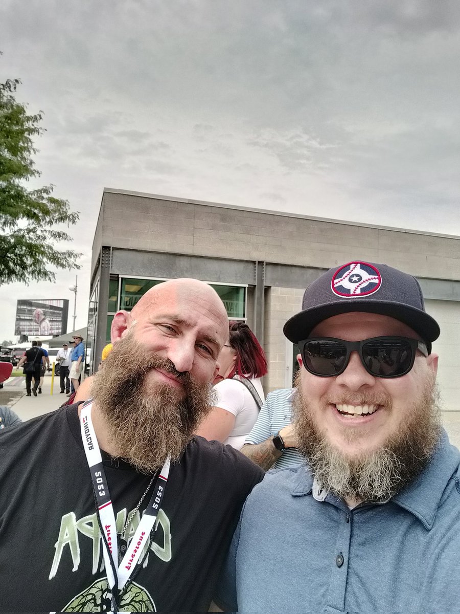 My boy @CVas317 ran into @CiampaWWE today at @IMS #ThisIsAwesome #BeardBros #WWE #IMS 🤘🤘