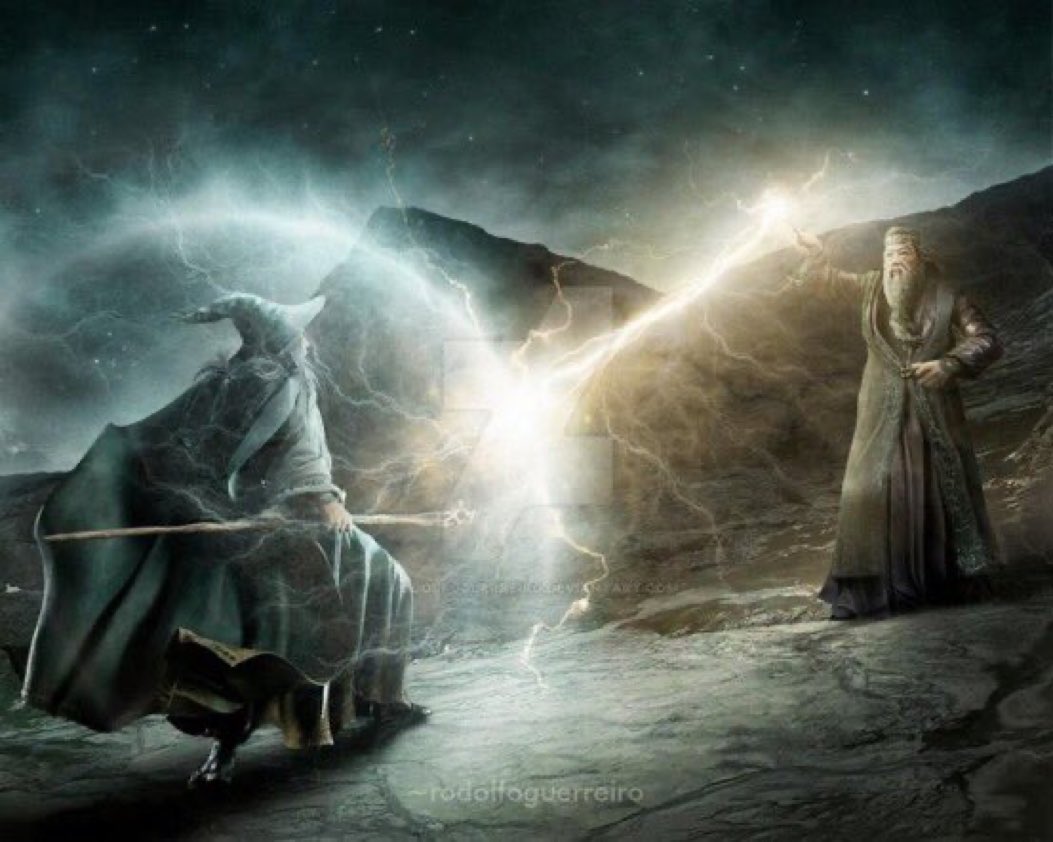 ¿Quién crees que ganaría en un duelo?

RT Gandalf
FAV Dumbledore

¿Por qué lo crees?