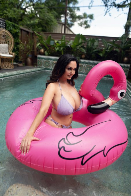 And just like that summer is coming to an end&hellip; https://t.co/ptu6xK0bNd