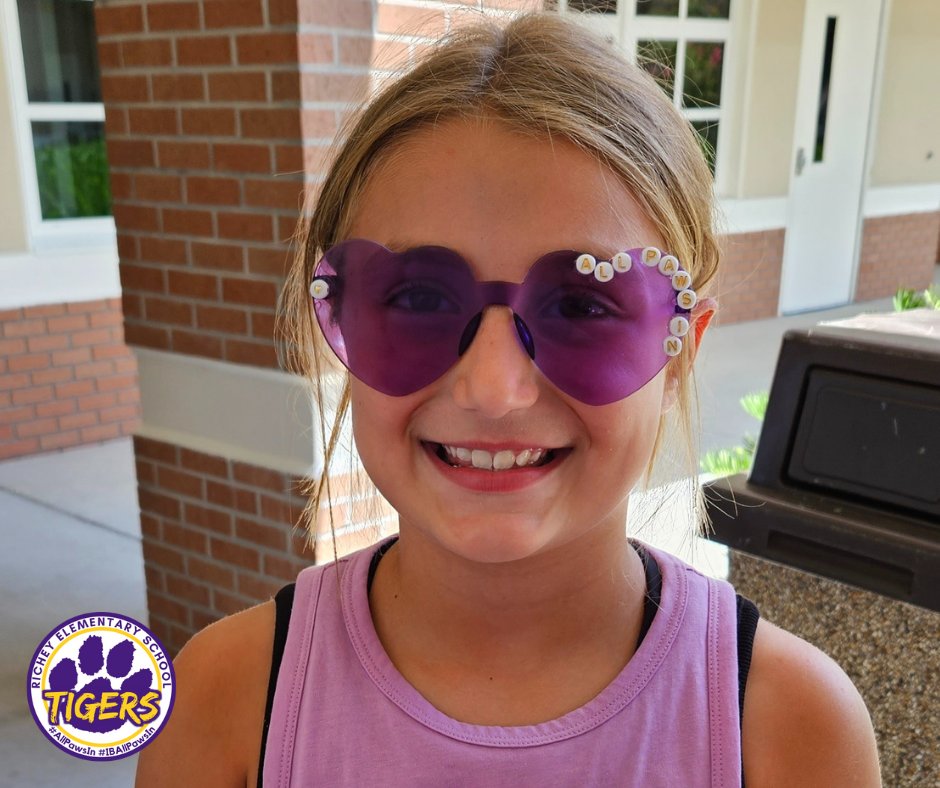 RicheyTigers's tweet photo. Week 1 is done! Wishing our Tiger family a phenomenal weekend. Looking forward to seeing you all back on Monday. #AllPawsIn #IBAllPawsIn https://t.co/2M0RZJNRZg
