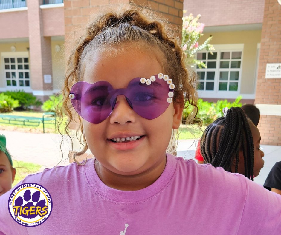 RicheyTigers's tweet photo. Week 1 is done! Wishing our Tiger family a phenomenal weekend. Looking forward to seeing you all back on Monday. #AllPawsIn #IBAllPawsIn https://t.co/2M0RZJNRZg