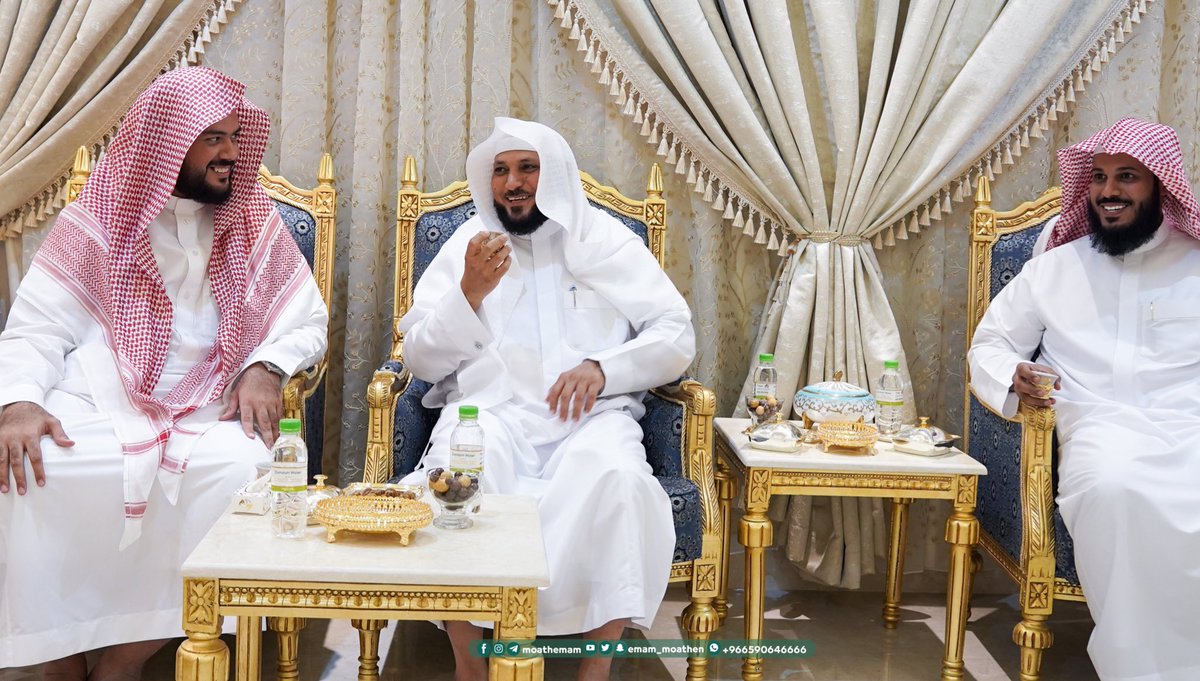 SaudiNews50's tweet photo. بعد زيارة لمنزله..

وكالة شؤون الأئمة والمؤذنين تطمئن على صحة الشيخ ماهر المعيقلي، بعد تعرّضه لإرهاق خلال صلاة الجمعة أمس.

- https://t.co/lCYOdRNyFm
