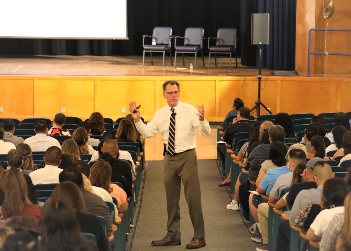 gomusd's tweet image. Preparing for our students! Thursday and Friday our staff got to listen to our keynote speaker talk about the essential elements of effective teaching practices! #gomusd