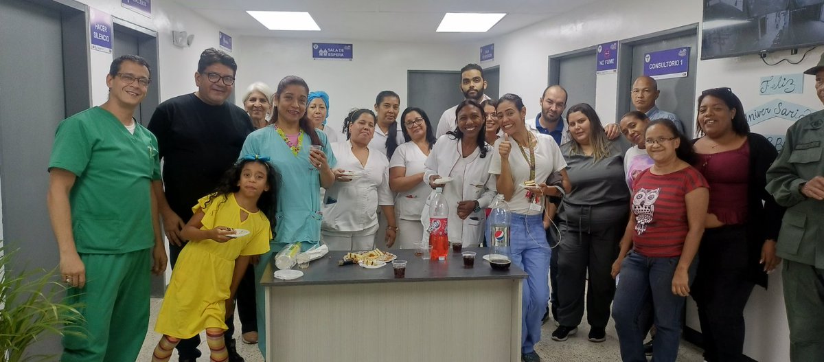 "Felíz Aniversario nuestro querido PEPO"

El 06/08/1951 se inauguró el Puesto de Emergencia Periférico del Oeste (PEPO) para atender emergencias quirúrgicas y pediátricas.

Actualmente en proceso de recuperación de todas la áreas para continuar ofreciendo excelencia!!!!