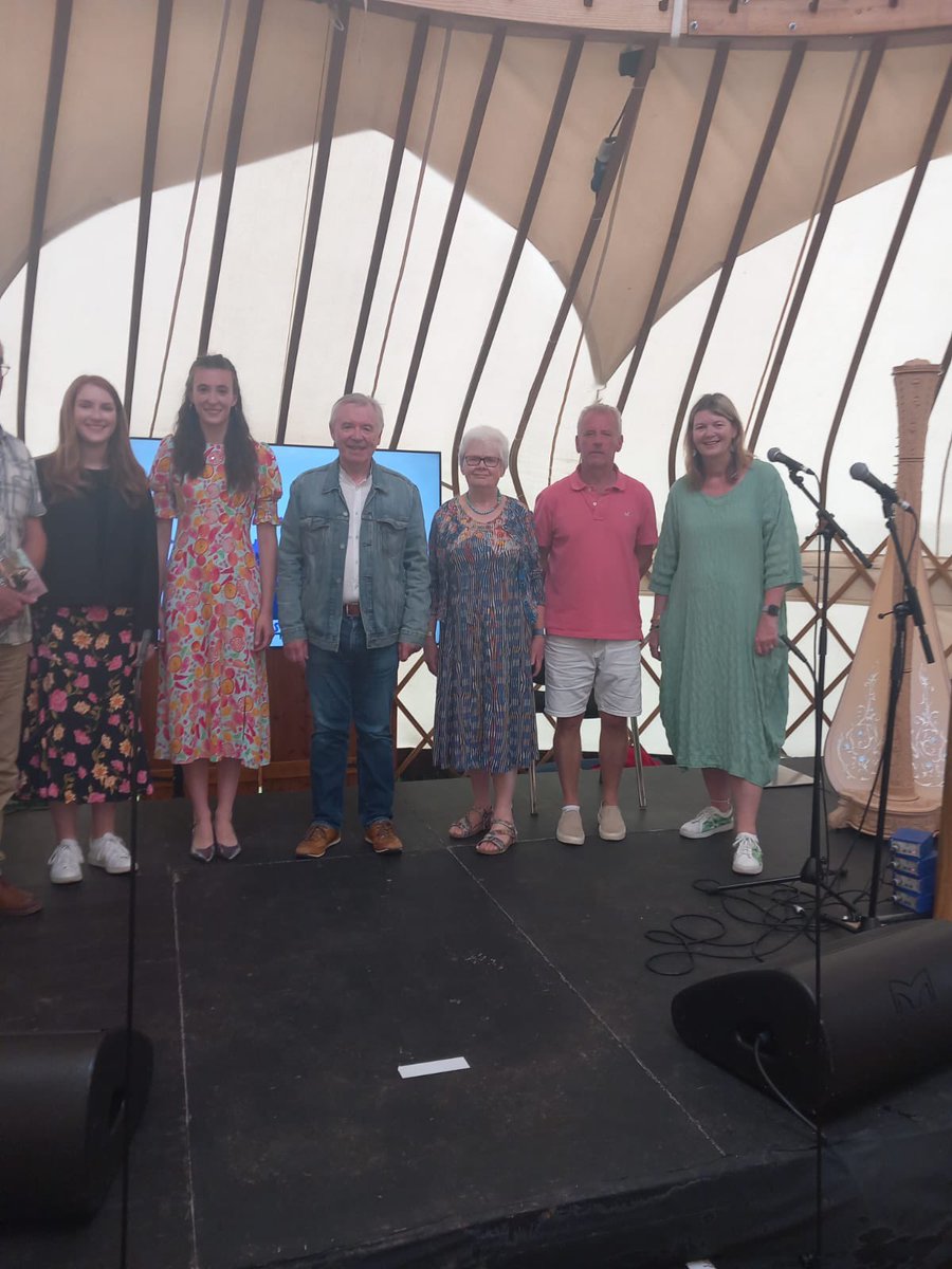 Canolfan Glanhwfa (@glanhwfa) on Twitter photo Diolch i <a href="/JamesPantyfed/">James Pantyfedwen</a> Pantyfedwen am y cyfle yn yr Eisteddfod i gydnabod y grant hael a gafwyd tuag at gwblhau Cam 1 o’r gwaith addasu yng Nghanolfan Glanhwfa! Soniais am yr hyn da ni wedi gyflawni yn y Ganolfan ers inni agor rai misoedd yn ôl. Da ni bron yn llawn! Diolch i <a href="/JamesPantyfed/">James Pantyfedwen</a> Pantyfedwen am y cyfle yn yr Eisteddfod i gydnabod y grant hael a gafwyd tuag at gwblhau Cam 1 o’r gwaith addasu yng Nghanolfan Glanhwfa! Soniais am yr hyn da ni wedi gyflawni yn y Ganolfan ers inni agor rai misoedd yn ôl. Da ni bron yn llawn!