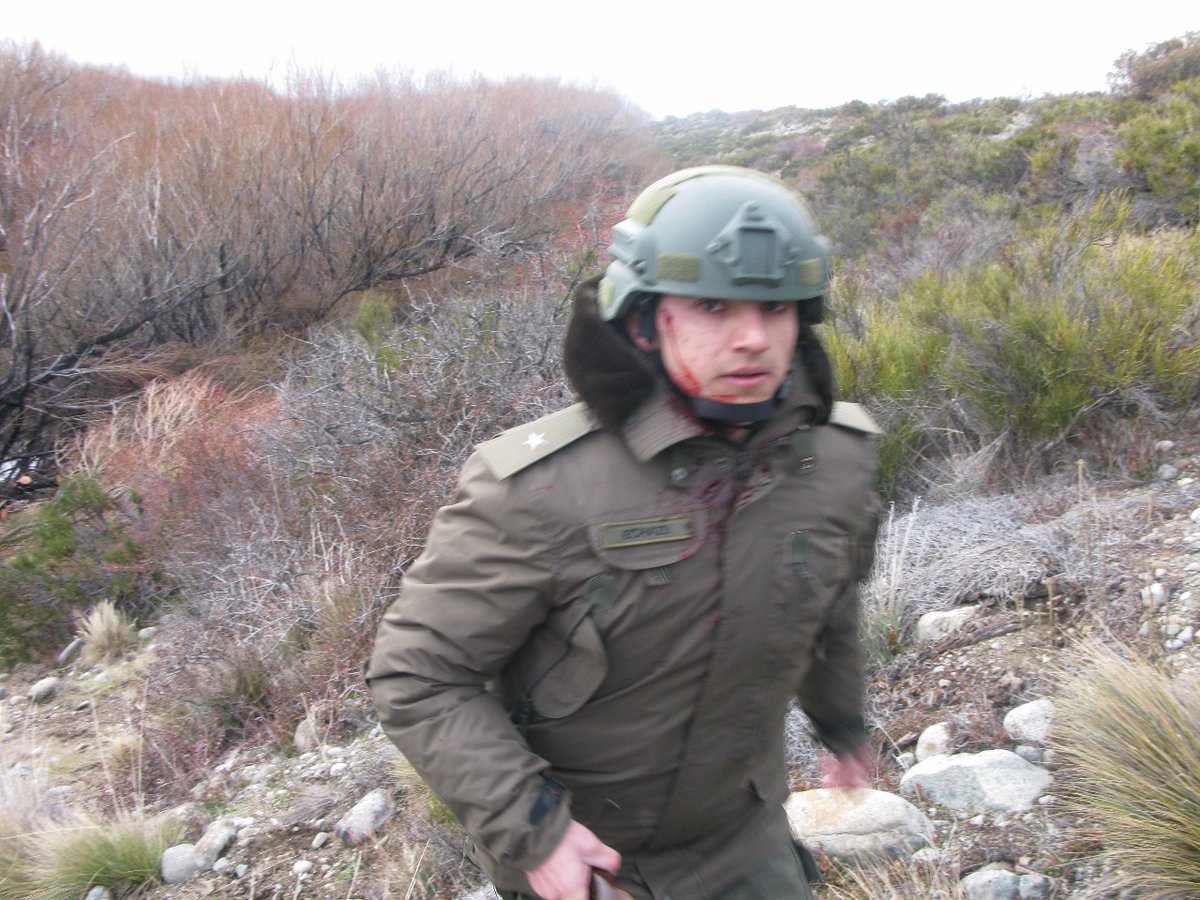 Pídanle perdón al gendarme Echazu y su familia ahora, manga de forros. Le cagaron la vida. Hoy obtuvo algo de justicia.