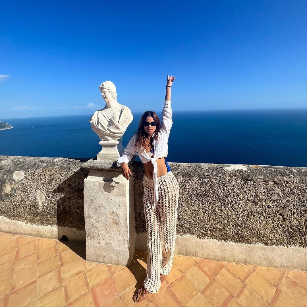Não tenho estrutura pra essas fotos da <a href="/LucyAlves/">Lucy Alves</a> aproveitando dias belíssimos na Itália. 🇮🇹🥰 Arrasou nos cliques! 💖

[📸: Lucy Alves/Instagram] #Famosos