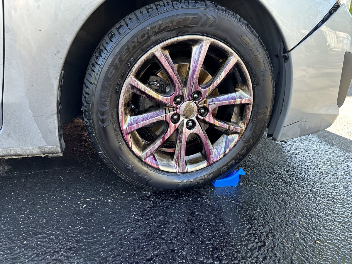 Our Tricks of the Trade!

We have techniques that break down buildup in the most challenging areas to clean.

🌐 spotlessdetailer.com
⬆️⬆️⬆️⬆️⬆️⬆️

#kirklandwa #redmondwa bellevuewa #cardetailer #spotlessdetailer