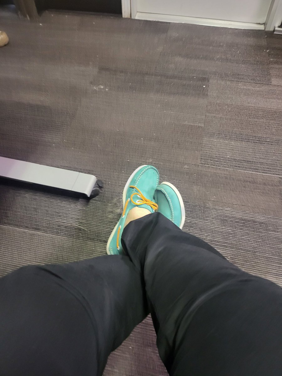marsboundsoon's tweet photo. @ian693 I'm hyping the office up https://t.co/GpZhWC8O4z