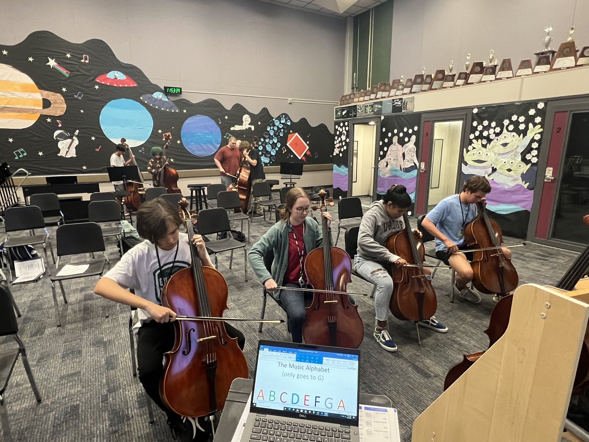 We are so excited for our 1st Panther Beginning Strings (PBS) Class. They have spent this week trying out instruments. Today is decision day! 
We have a couple of potential Music Ed students who are getting hands on experience as music teachers! <a href="/HumbleISD_KPHS/">Kingwood Park HS</a> <a href="/HumbleISD_Arts/">Humble ISD Fine Arts</a>