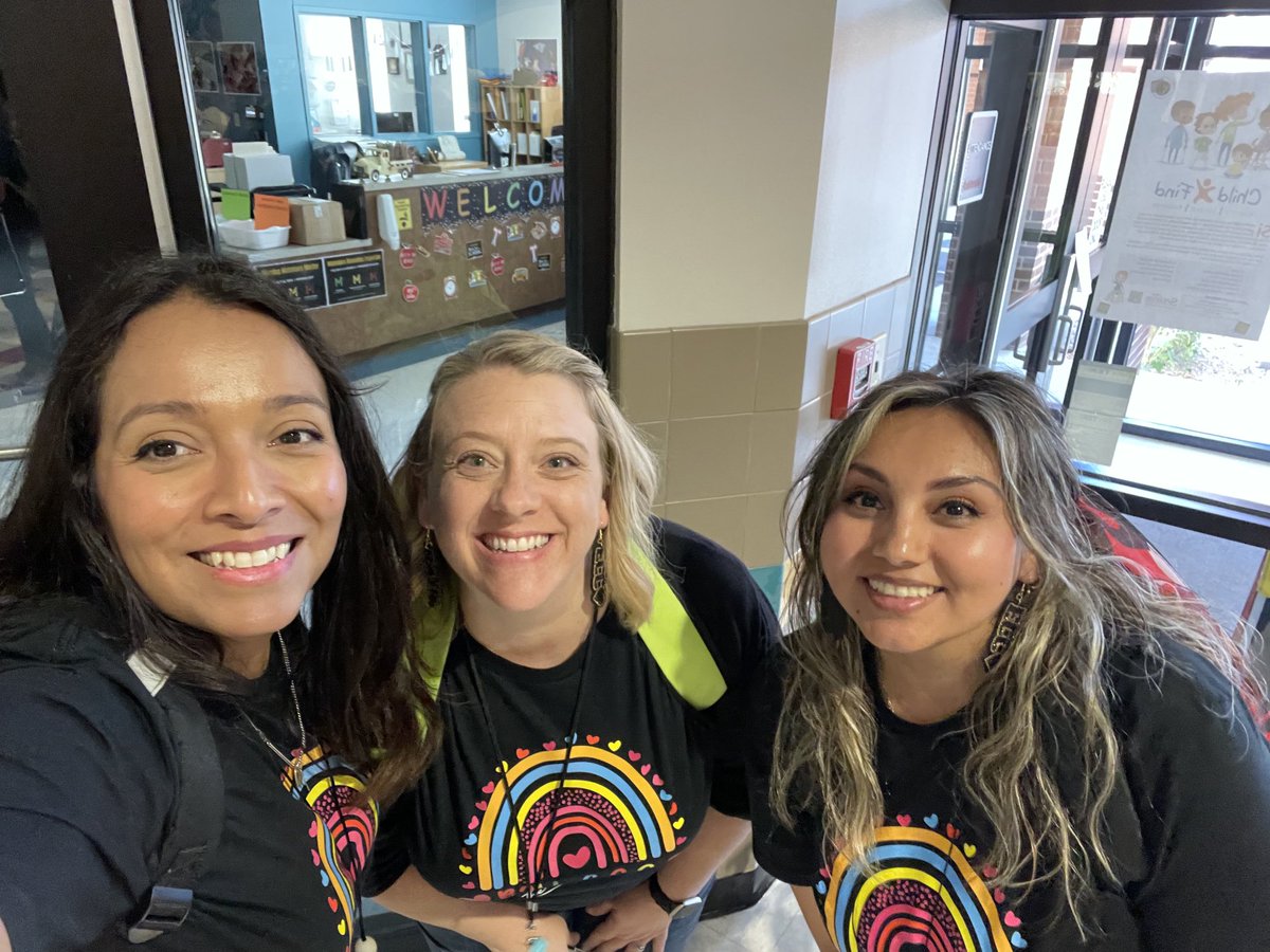 Barnes reunion!!! So happy to work with these ladies again at Ball!