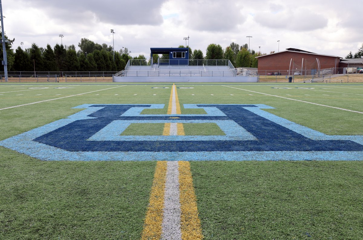 PSDFoundations's tweet photo. We are committed to maintaining top-notch outdoor learning spaces for our student-athletes. From rubber addition to turf installations, safety measures, &amp; lighting upgrades, we prioritize a safe &amp; enjoyable sports experience. Learn more https://t.co/bW8aTfO6XL https://t.co/3Co9IuMoMx