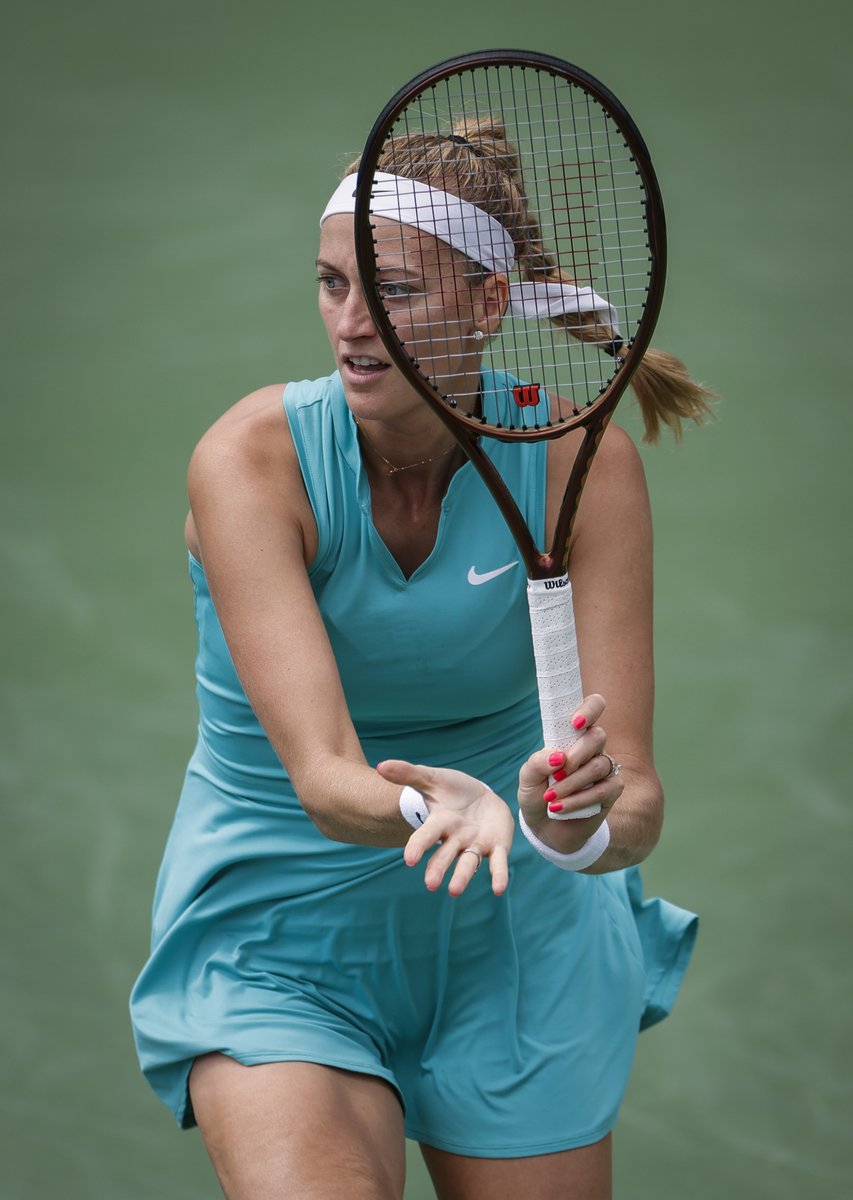 PETRA KVITOVA - Página 40 F3RF3Q7WoAwPpRw?format=jpg&name=medium