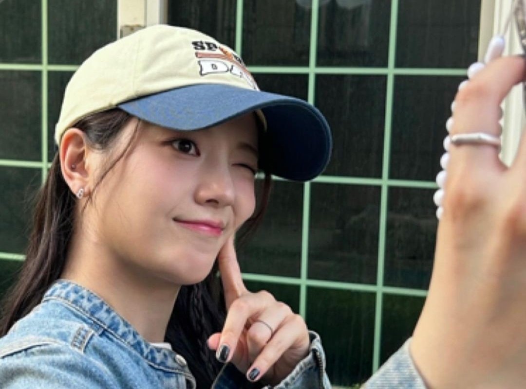 gyuri pics! tweet media