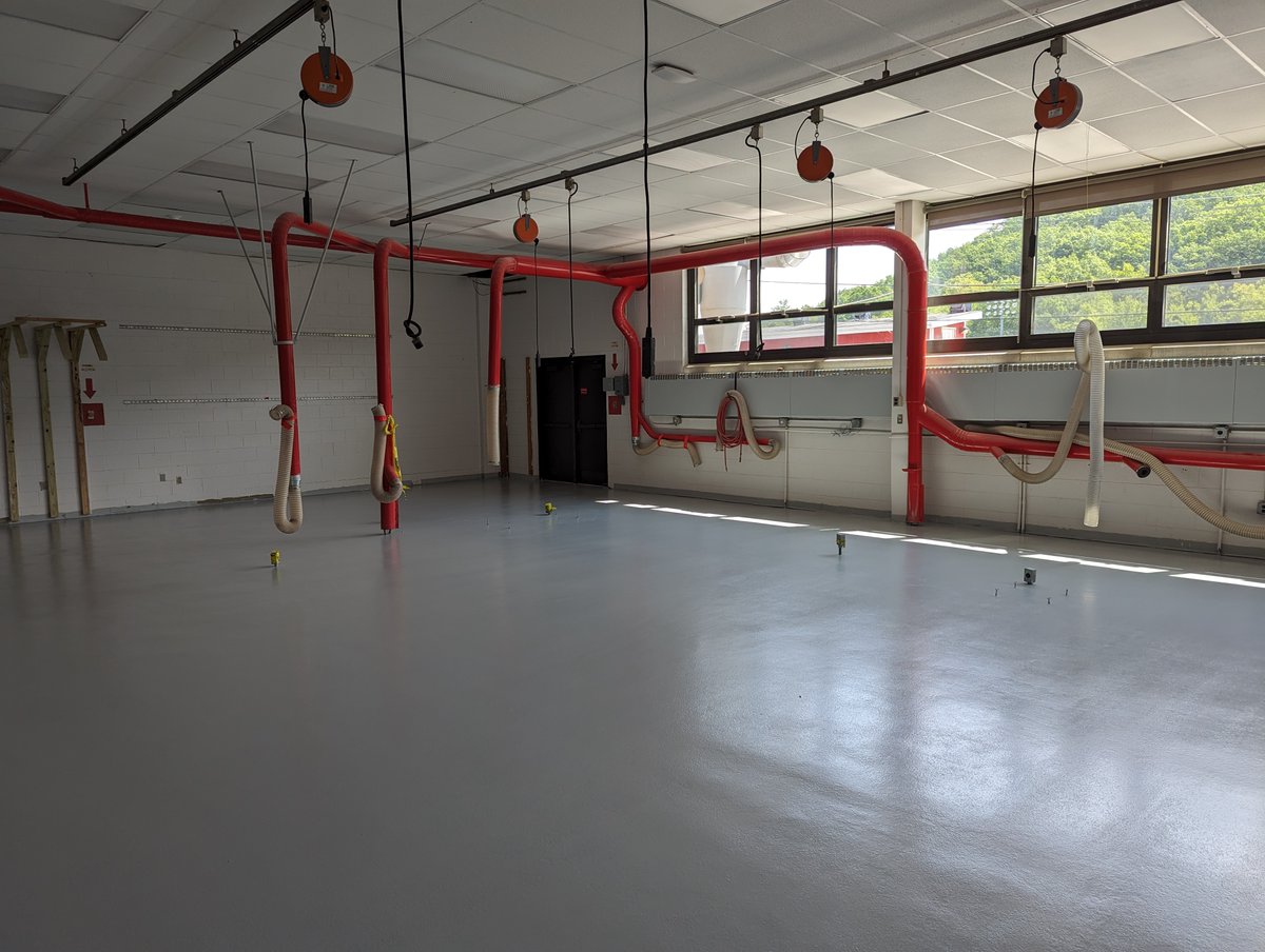 HighPointSTEM's tweet image. Incredibly excited about the completion of the flooring updates in our @HPRwildcats #MakerLab and Materials Processing Room!    Next up...electrical upgrades and new furniture!  #stem @SeamusWCampbell @iteea @JonTallamy  @NJTEEA