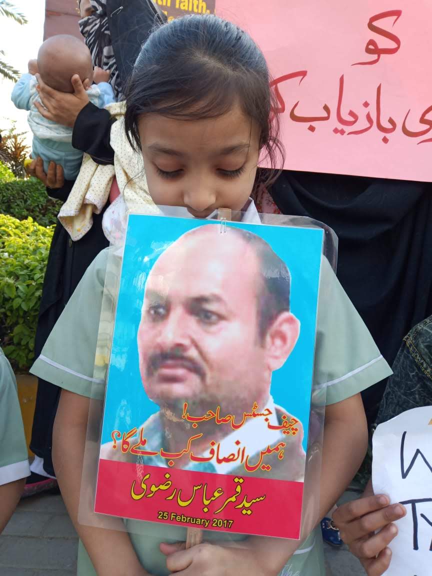 DaniDesent's tweet photo. میرا تعلق "سنی" گھرانے سے ہے
نہ کل اپنے اہل تشیع بھائیوں سے کوئی اختلاف تھا
نہ آج اختلاف ہے
نہ کبھی ہوگا
یہ تعلیمات مجھے کیسی اسکول ٹیوشن سے نہیں بلکہ میرے قائد @AltafHussain_90 بھائی نے دی ہیں
میں اج قائد کی بدولت اپنے بھائیوں کیلئے آواز بلد کررہا ہوں
#ReleaseShiaMissingPersons https://t.co/9D9d3lCB1T