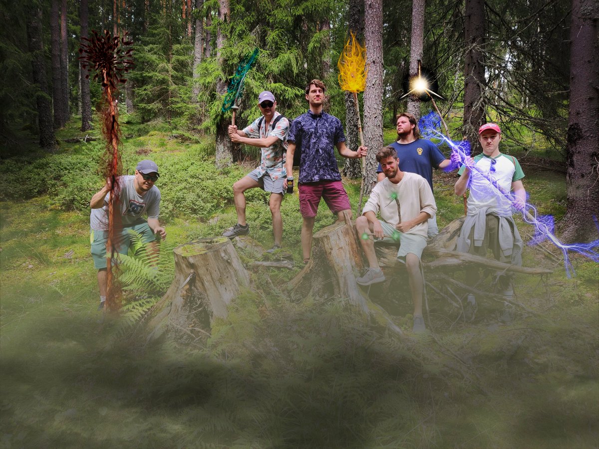 TheVermicelli's tweet photo. We walk the path...

Photoshop credit @Cwalkleif https://t.co/zWfB3ttrrN
