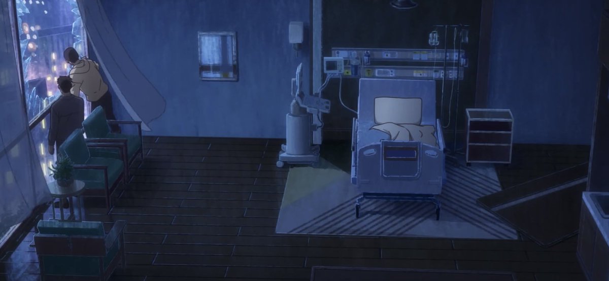 KOMABADAIRY's tweet photo. #LCs2e6

one thing i noticed abt this episode was that you can’t see any of the glass shards in the room SO using my ace attorney detective skills ive deduced that lu guang actually jumped out https://t.co/U32xexApD6