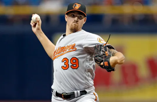 jp_9910's tweet photo. @TheGameDayMLB Kevin Gausman back to the O's https://t.co/fXBTdo3Crl