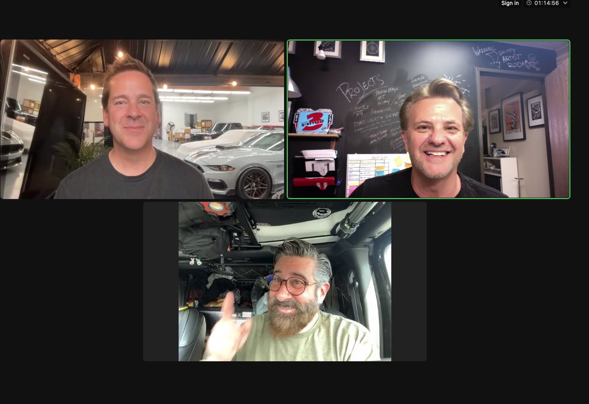 All smiles as we celebrate our 400th episode of the #shiftandsteerpodcast 
@ShiftSteerMedia 
.
#automotivepodcast #cars #testdrives #racing #podcast #bonspeedmedia
