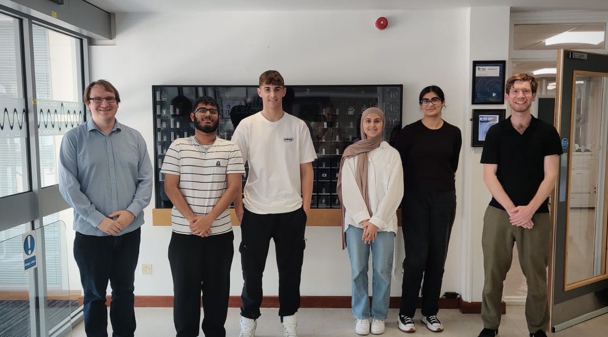 ....and the winner is... SCIENCE! 🥇 Absolute pleasure hosting four incredibly inspiring @In2ScienceUK placement students this week with @cm_stoke #in2sci23 … thanks to @FabOrtu and everyone involved in @LeicesterChem #ChemSummerSchool #research #outreach