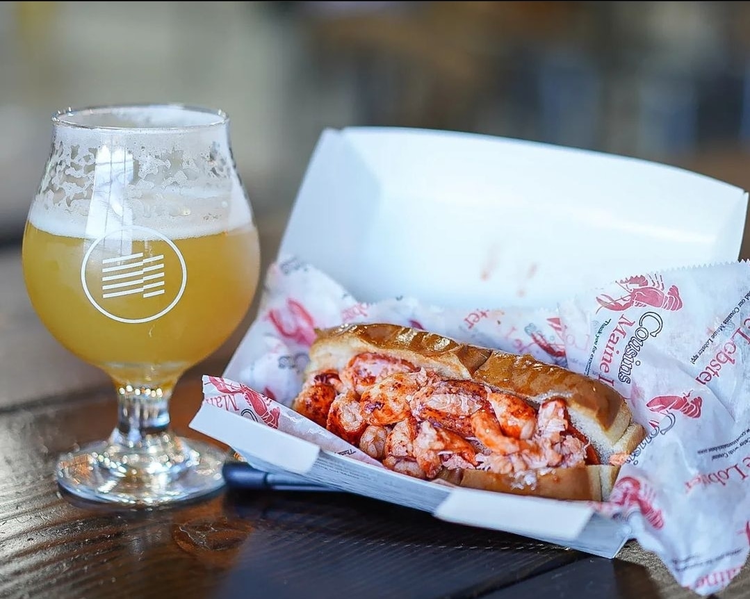 Anthem Brewing (@anthembrewing) on Twitter photo We have Cousin Maine's Lobster Food today at 5PM & Happy Hour SINGO with <a href="/HootIndustries/">Hoot Industries</a> starting at 5:30PM We have Cousin Maine's Lobster Food today at 5PM & Happy Hour SINGO with <a href="/HootIndustries/">Hoot Industries</a> starting at 5:30PM
