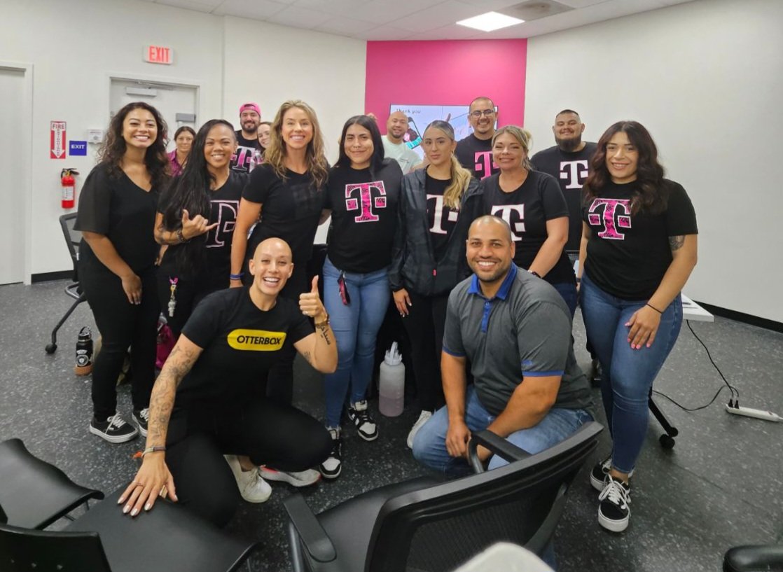Coach S. Lim (@serenainsac) on Twitter photo Kicked off this week with SDSW Team to get then ready for the Z Flip5 | Z Fold5 Launch! Can't wait to keep building these partnerships in San Diego! 🫱🏻🫲🏽 <a href="/ChalomTracy/">Tracy Chalom</a> <a href="/JordanaThorburn/">Jordana Thorburn</a> Kicked off this week with SDSW Team to get then ready for the Z Flip5 | Z Fold5 Launch! Can't wait to keep building these partnerships in San Diego! 🫱🏻🫲🏽 <a href="/ChalomTracy/">Tracy Chalom</a> <a href="/JordanaThorburn/">Jordana Thorburn</a>