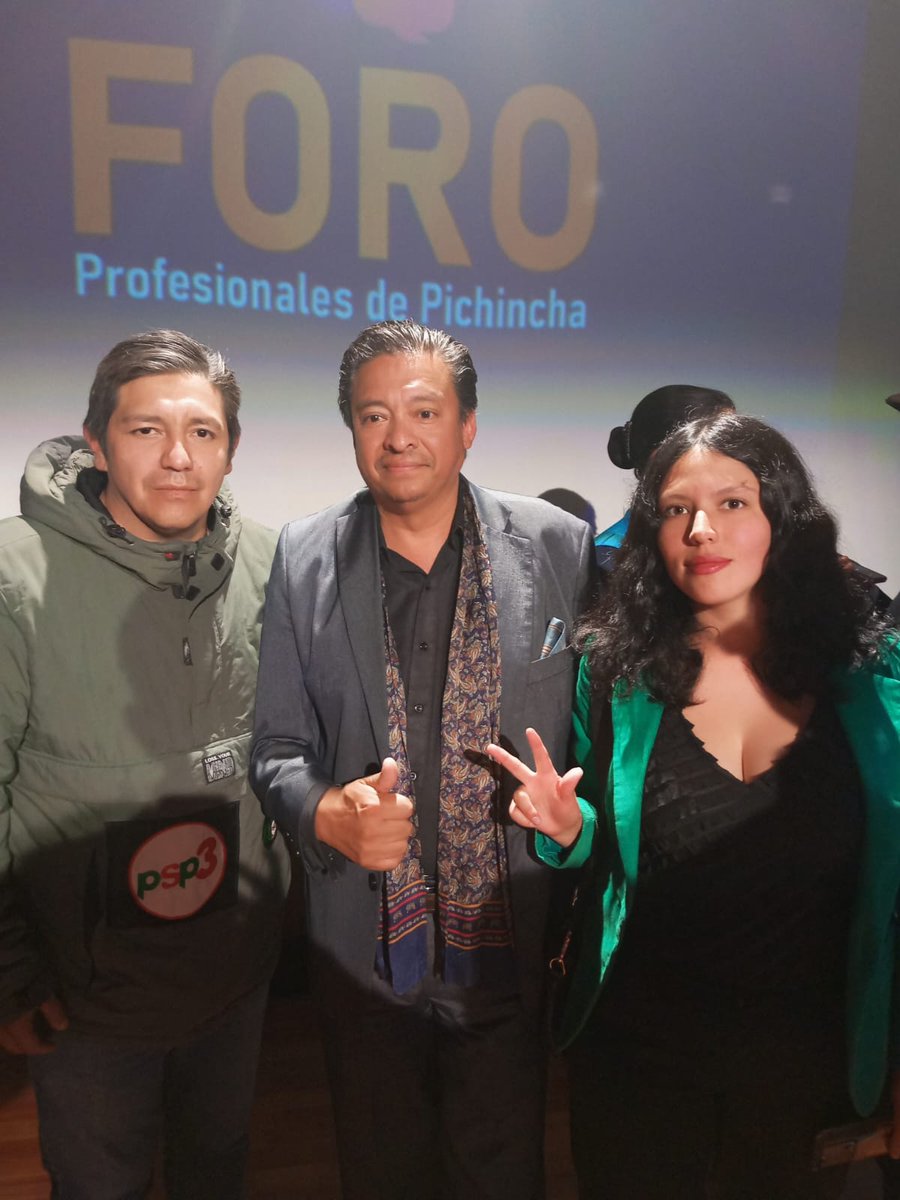 Con mi compañero Jonathan Carrera asambleistas por el sur de Quito. Vota todo PSP3 la lista de Topic.