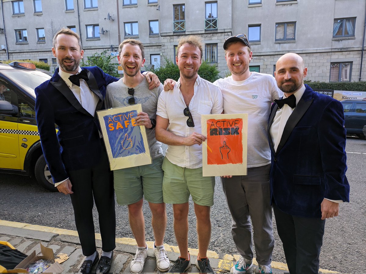 WrightWright1's tweet photo. After a decade, by our calculations, of the most earnest, honest, dedicated and brilliant entertainment from @maxandivan it was great to finally meet them and tell them how much we've enjoyed seeing their shows. Hope to see this one again - brilliant! https://t.co/LRWuidvPf6