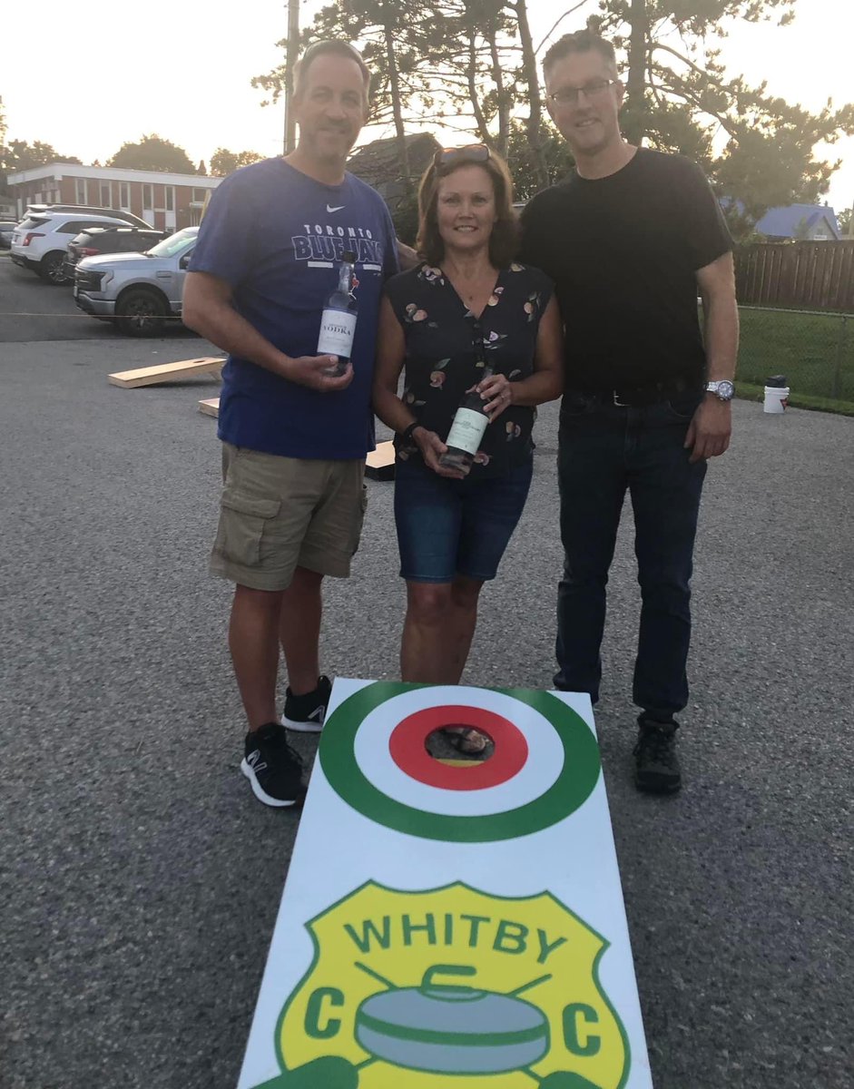 torontocurling's tweet photo. It was a fun Cornhole season for @WhitbyCurling! https://t.co/xQTbw3VWyl