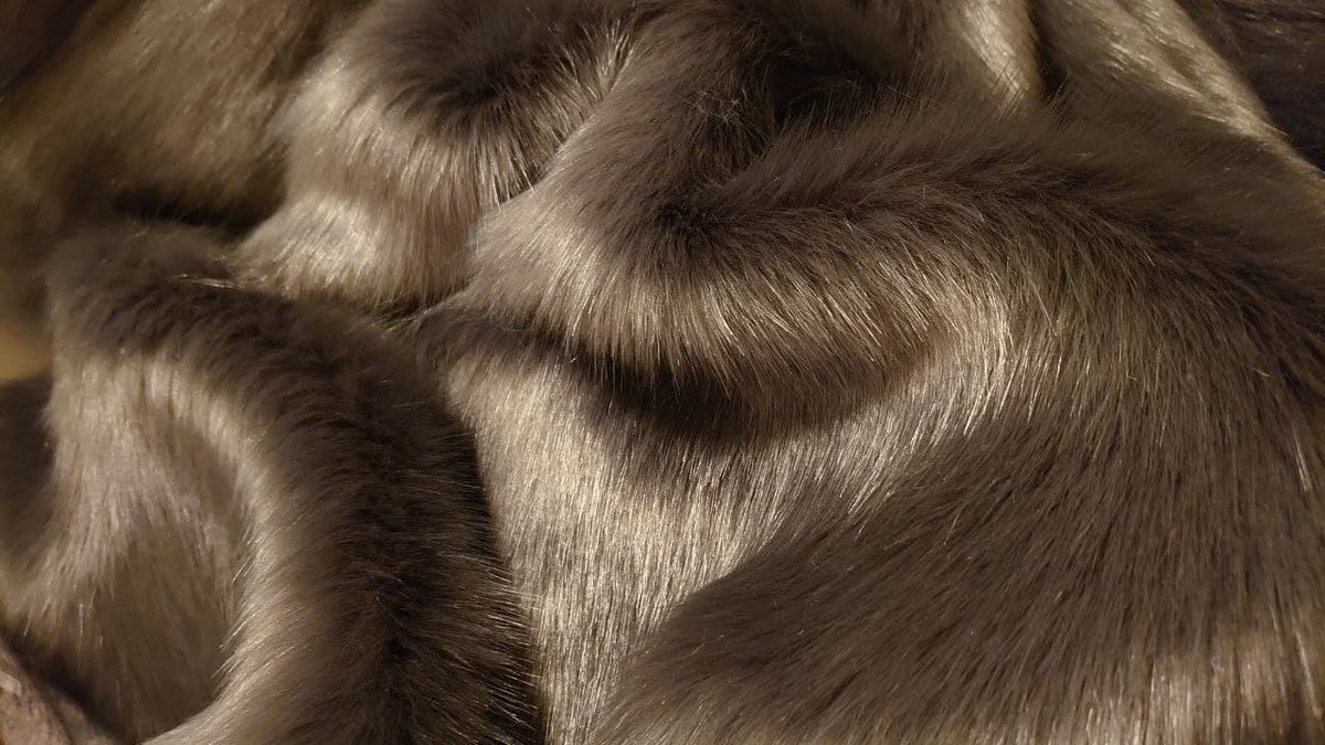 FlutterPrint's tweet image. Our fursuit fur is now on Etsy for sale.
Clocking in at only £55 per yard.
we are planning to move away from this stock onto new things so this will only last as long as our stock will.

etsy.com/uk/shop/Flutte…

If you have any questions PM us :D
#fursuit #fursuitmaker #furry
