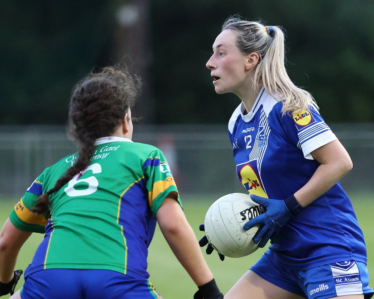 READ @coilinduffy match report from @GoAheadIreland Dublin Junior F club championship final which saw @stannesgaa defeat a young @Clannagaelfont team & take the cup to Bohernabreena! dublinladiesgaelic.ie/news-detail/10… Image credit @mauricegrehan Full gallery is available to view on…