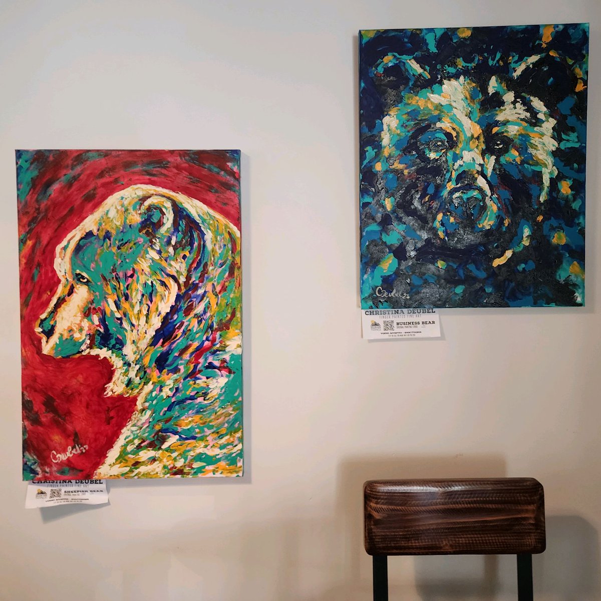 MntTidings's tweet image. Some new furry friends hanging at No Drought Brewing.  Stop by and see them this weekend &amp;amp; enjoy a pint (or a boot).

#spokane #spokaneart #spokanebeer #bear