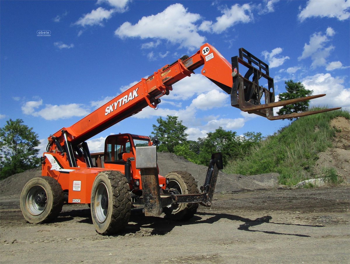 2013 SKY TRAK 10054 Telehandler 
Price: $77,630 (USD)

Details Here! 👉 ow.ly/b7Kl50PwOQz

✅ 4,238 Hours, 110 HP, 10,000 lb Lift Capacity, 53 ft 2 in Max Lift Height, and more!

Call @AbeleTractor Today!
📞 (518) 618-3865
📍 Albany, NY