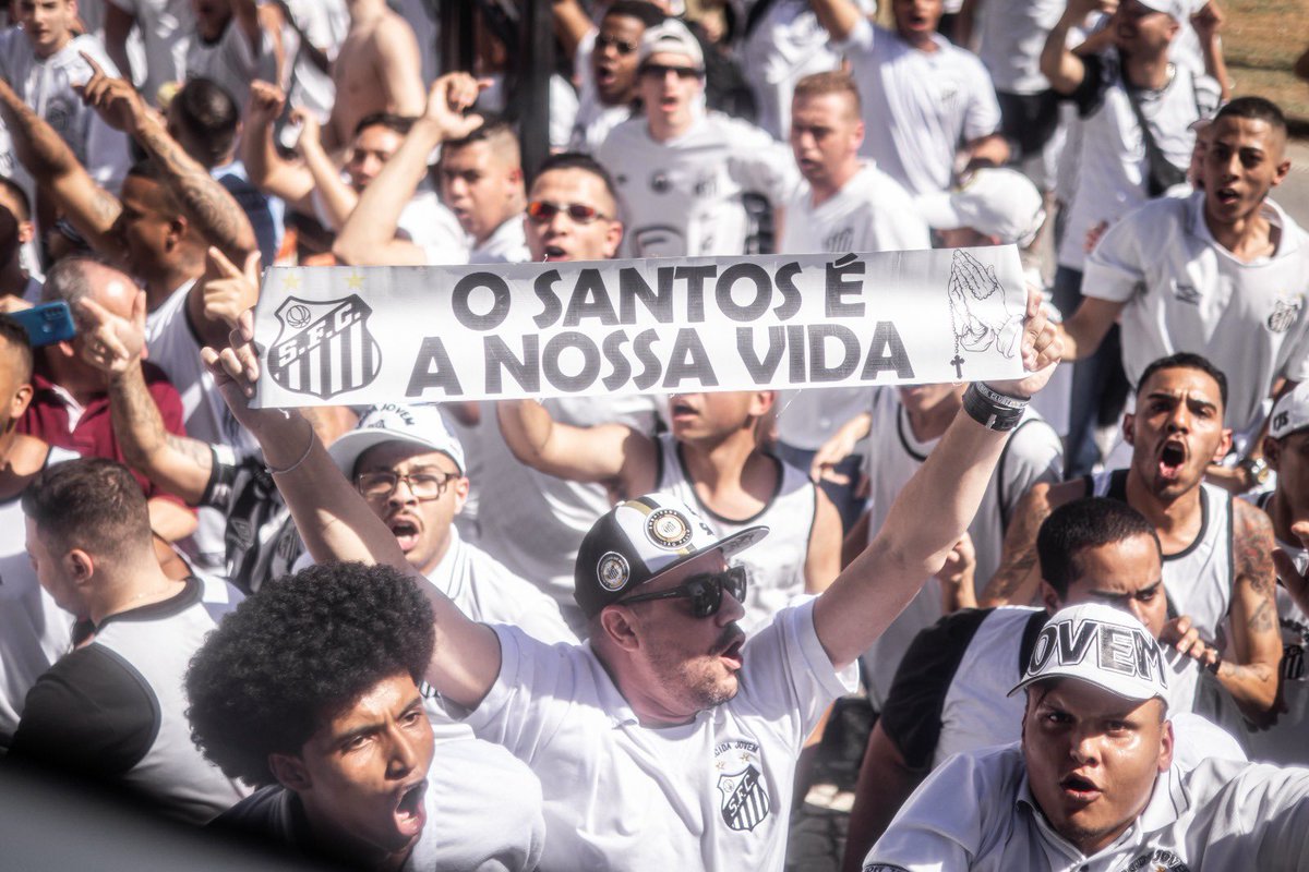 SantosFC's tweet photo. 🤍🖤 https://t.co/6r3YlbTc87