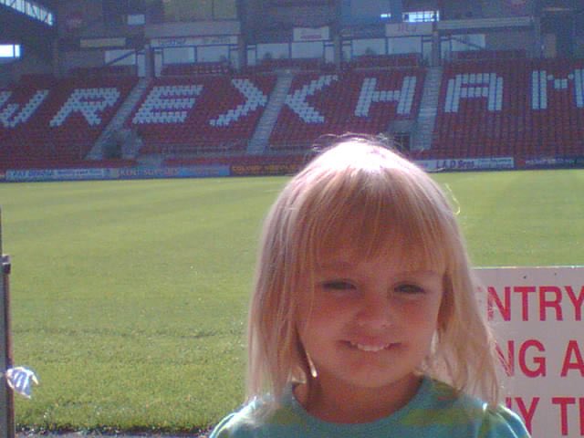 Mia Roberts tweet media