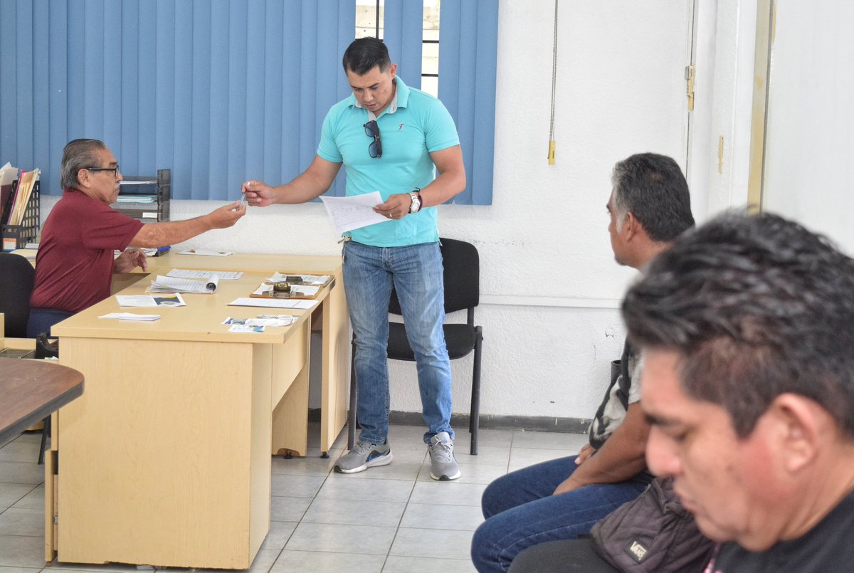 SNE_Tam's tweet image. El #SNE #Tampico de la mano con la empresa #Techint llevó a cabo un reclutamiento para vincular a los buscadores de empleo. 

¡Gracias por asistir y les deseamos mucho éxito!