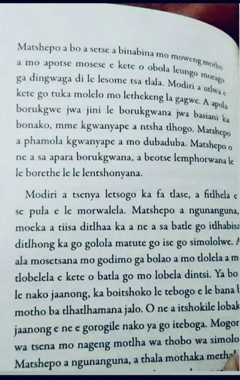 Galeshewe_GT's tweet photo. Yerrrrrr. Setswana se bogale. Who said you can’t do sexy in Vernac 🔥🔥🔥😄

“Modiri a tsenya letsogo ka fa tlase, a fitlhela ese pula ele morwalela” 🔥🔥🔥🔥 https://t.co/jyLKYihJt6