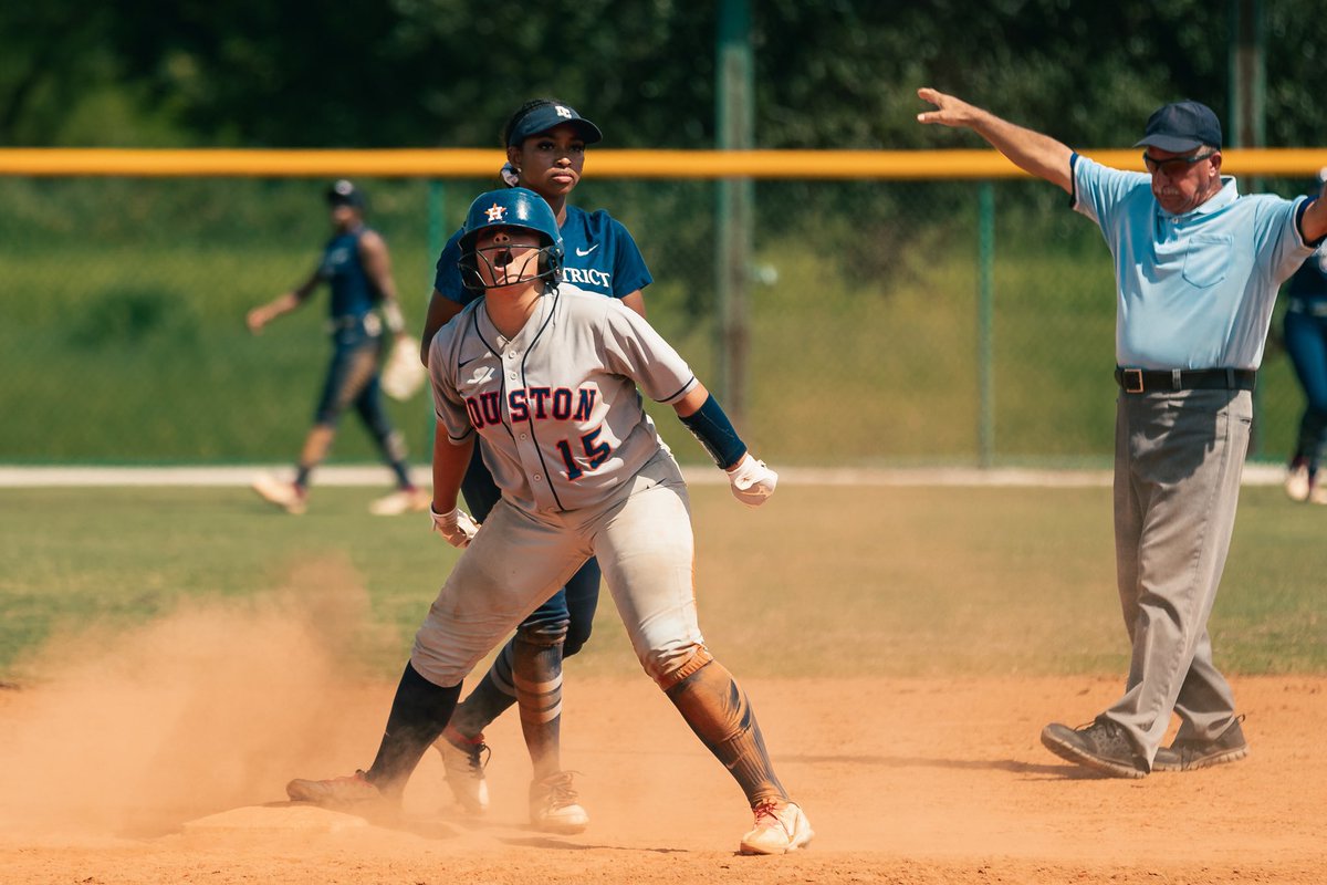 Astros Senior Softball team has advanced to the Nike RBI World Series Championship game! The team defeated Roberto Clemente Nike RBI 9-4 this morning and will play for the championship tomorrow at 9:30am vs. TBD Good luck girls!!