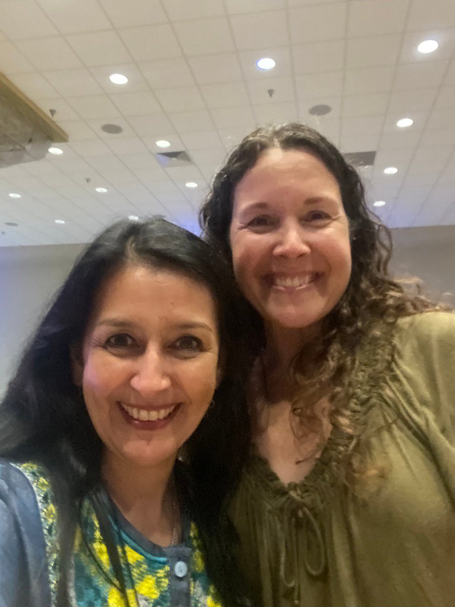 Michelle Siegling (she/her) tweet media