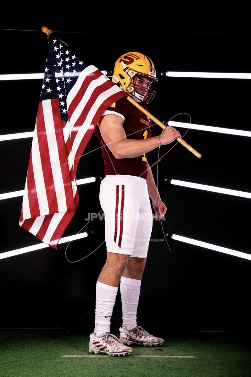 Getting ready for the first year of college ball🏈<a href="/Saddleback_FB/">Saddleback College Football</a> <a href="/JPWestMedia/">JPWest Media</a>